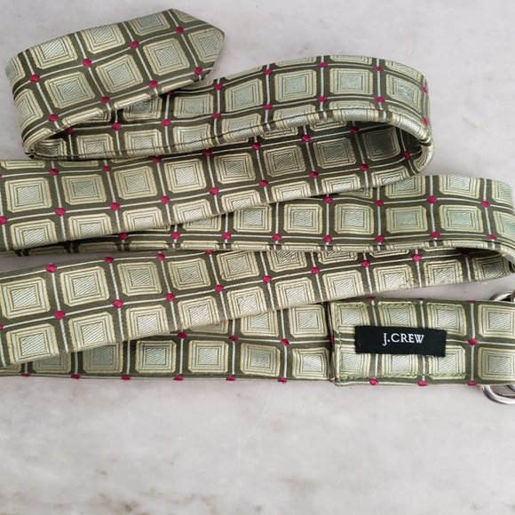 J. Crew Silk D-ring Belt - Excellent Condition! - Picture 3 of 10